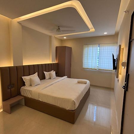 Hotel Vilaasitaa Vijay Nagar Indore Extérieur photo