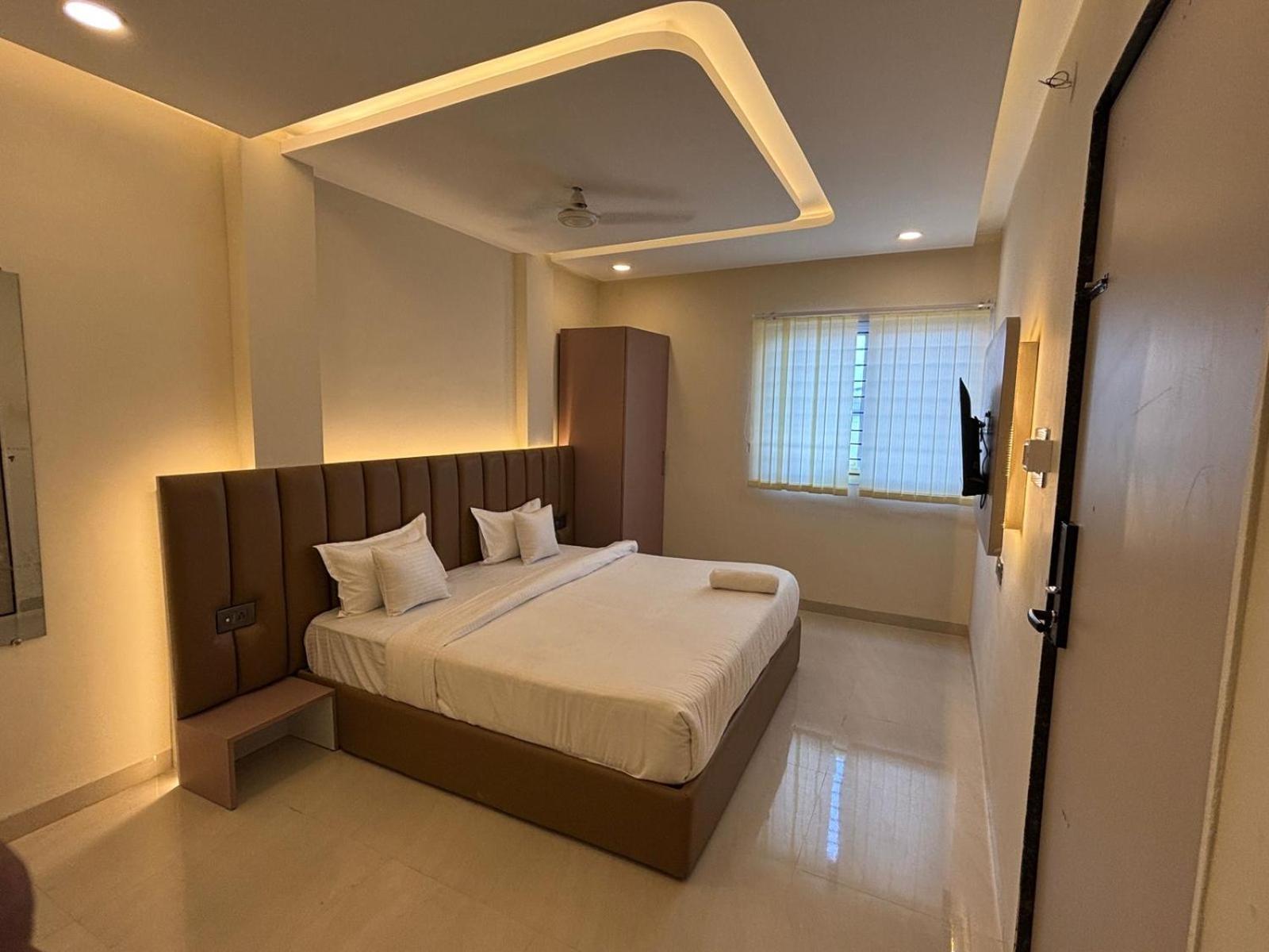 Hotel Vilaasitaa Vijay Nagar Indore Extérieur photo